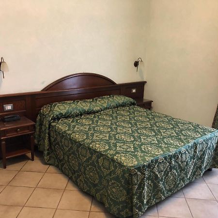 Hotel Zodiaco Bolsena Buitenkant foto