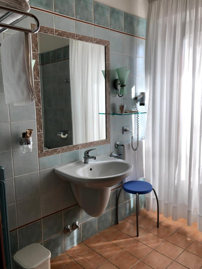 Hotel Zodiaco Bolsena Buitenkant foto