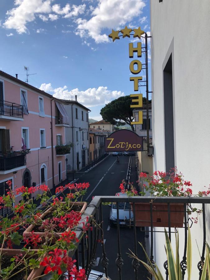 Hotel Zodiaco Bolsena Buitenkant foto