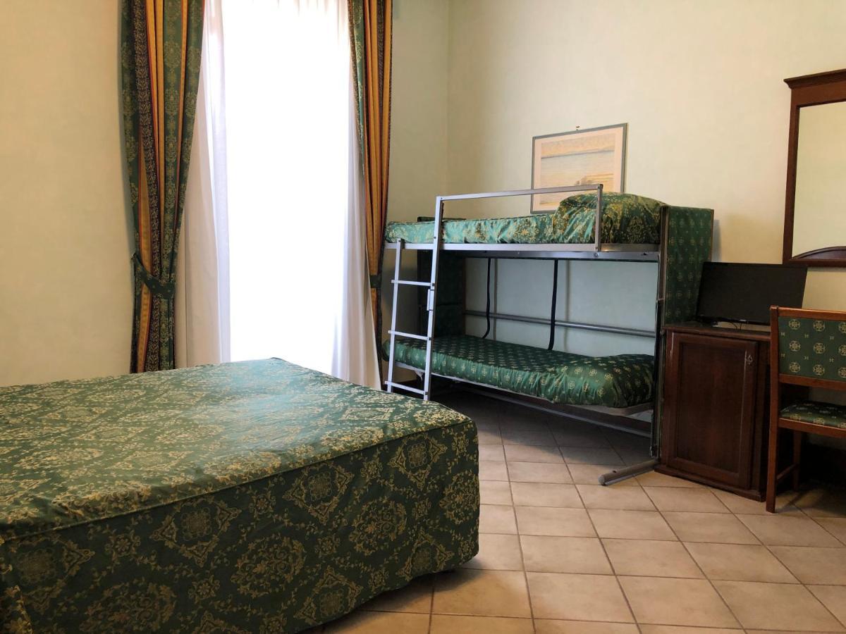 Hotel Zodiaco Bolsena Buitenkant foto